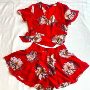 Windsor Red Floral Two-piece Short Set/ Wrap Top Small/ Shorts Medium